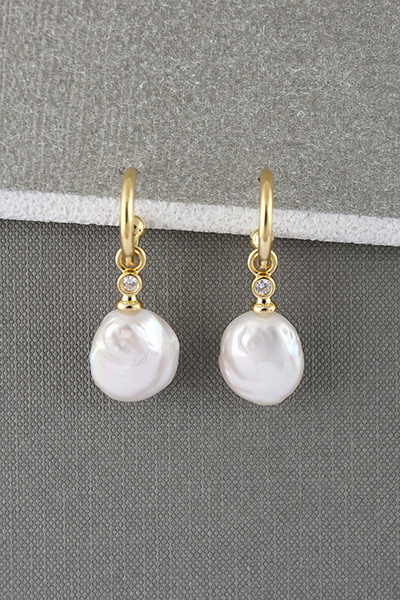 Open Hoop Earring With Natural Pearl Drop