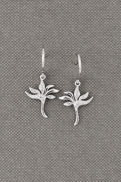 Cute Floral Design Silver CZ Earring