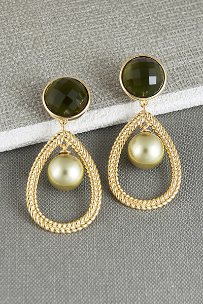 Shell Pearl Teardrop Earring Faceted Glass Gems