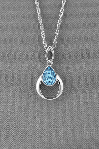 Exquisite Swarovski Crystal Pendant