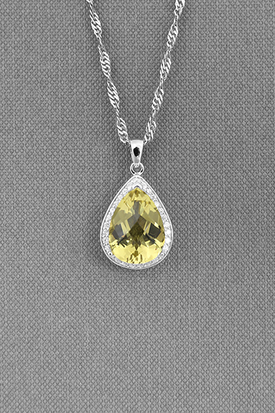 Beautiful Swarovski Pendant