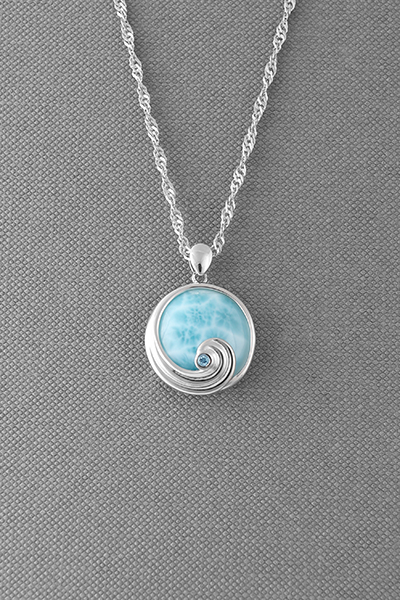 'Ocean Tide' Larimar Silver Pendant