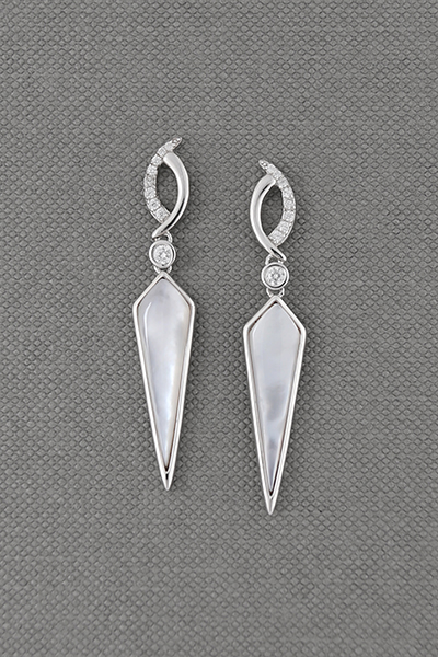 Graceful White MOP Silver Dangle Earring