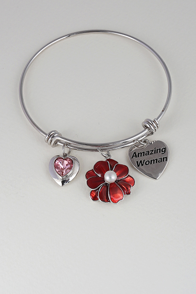 Design Of Amazing Blossom Charm Bracelet